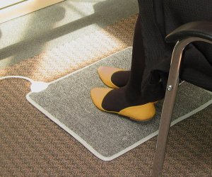 Indus-Tool TT Toasty Toes Heated Footrest, 18 x 12-In. - Quantity 6