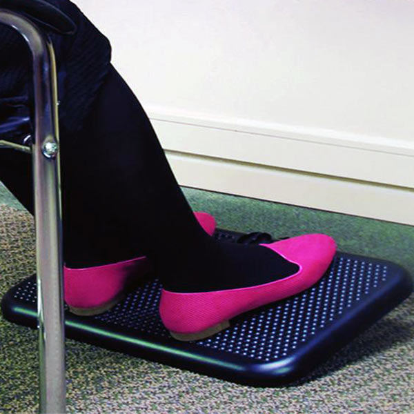 Comfy Toasty Toes Heated Footrest keeps feet toasty warm
